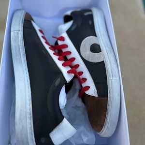 OLIVER CABELL LOW 1 METROPOLIS SZ 37